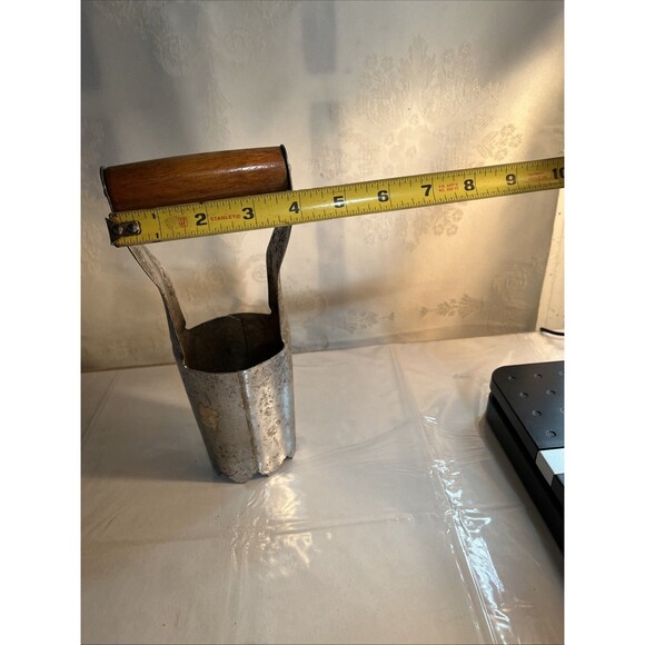 Vintage Flower Bulb Hole Digger Planter Garden Tool Red Wood Handle 3" Depth - Picture 5 of 5
